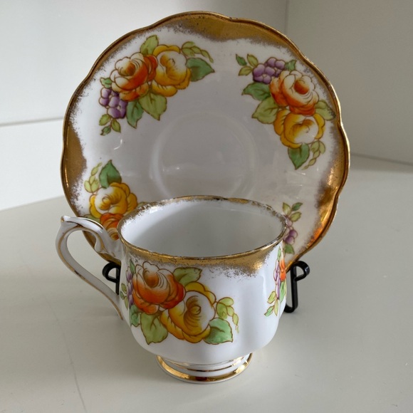 VTG ROYAL ALBERT CROWN CHINA TEACUP AND SAUCER WITH ORANGE AND YELLOW ROSES - Picture 2 of 7